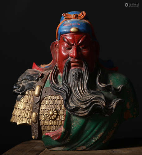 A WOOD GUANGONG STATUE