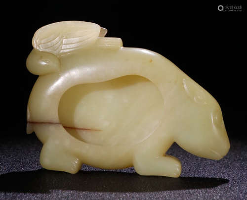 A HETIAN YELLOW JADE BRUSH WASHER SHAPED WITH BEAST