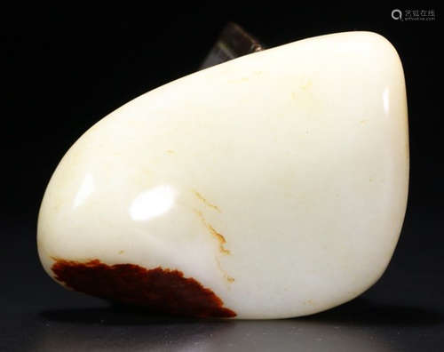 A HETIAN JADE PENDANT