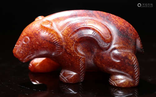 A HETIAN JADE PENDANT SHAPED WITH BEAR