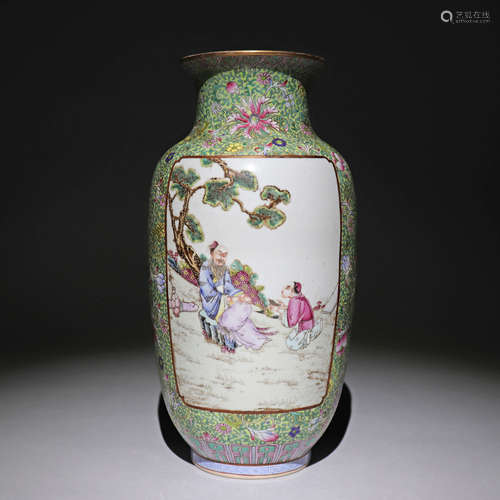 Lantern vase decorated with green glaze and Famille Rose figures