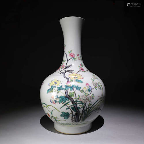 A Chinese Famille Rose Floral Porcelain Vase