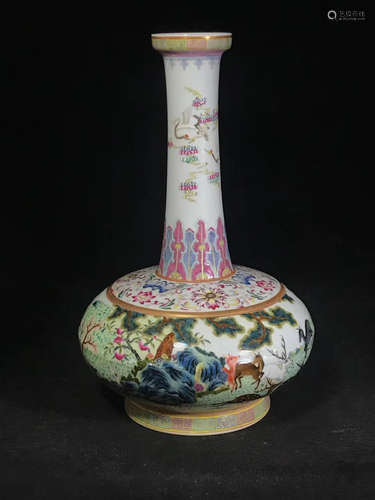 A Chinese Famille Rose Porcelain Vase