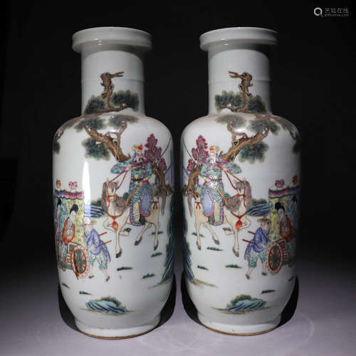 A Pair of Chinese Famille Rose Porcelain Vases