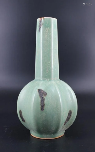 Song Porelain Longquan Vase