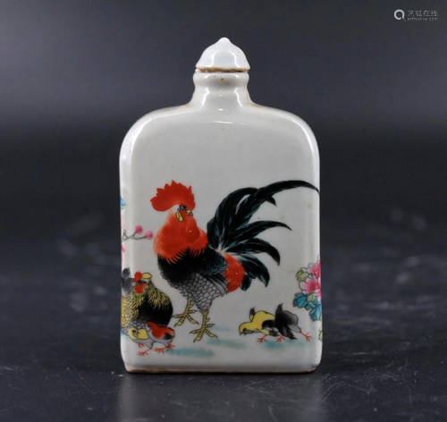 Qing Porcelain Famille Rose Snuff Bottle