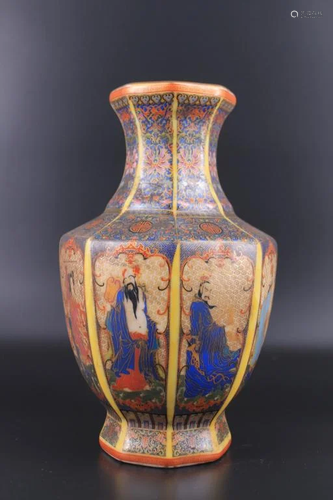 Qing Porcelain Famille Rose Vase