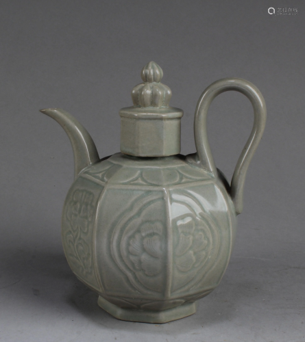 Chinese Porcelain Wine Pot