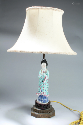 Chinese Porcelain Figurine Table Lamp