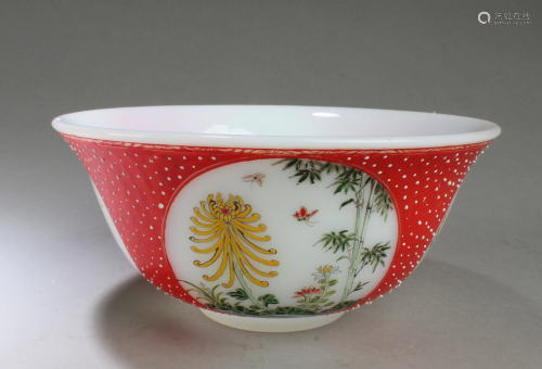 Chinese Red Color Peking Glass Bowl