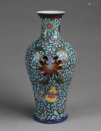 Chinese Polychrome Porcelain Vase