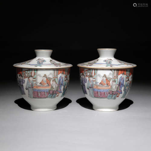 A Pair of Chinese Famille Rose Porcelain Hat-covered Bowls