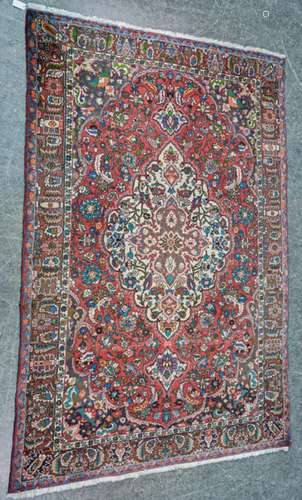 BAKHTIAR Iran Tapis en laine fait main à décor flo…