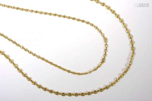 Two 18 karat yellow gold chains. L.:+/ 70 and 80cm…