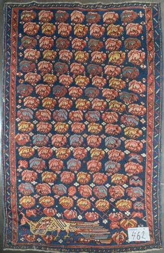 Handmade wool Dagestan (?) rug decorated with a \