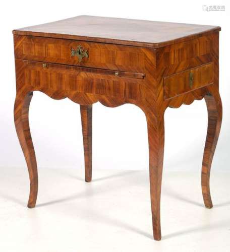 Small Louis XV style dressing table in curly fruit…