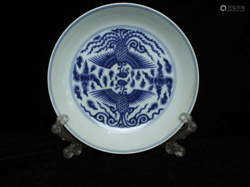 CHINESE BLUE WHITE PORCELAIN PLATE, MARKED