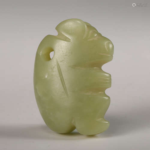 CHINESE CELADON JADE PENDANT