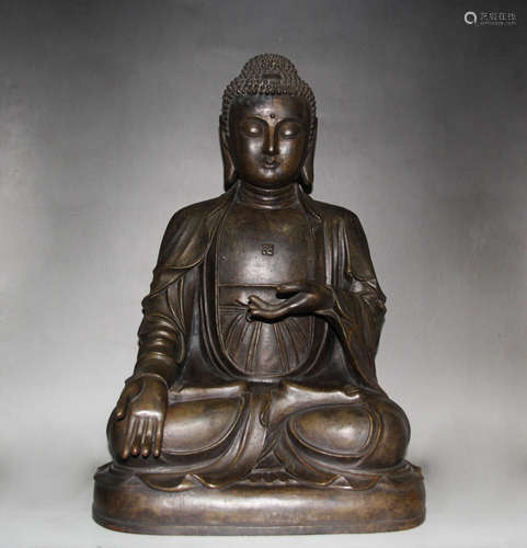 CHINESE BRONZE SEATED SHAKYAMUNI