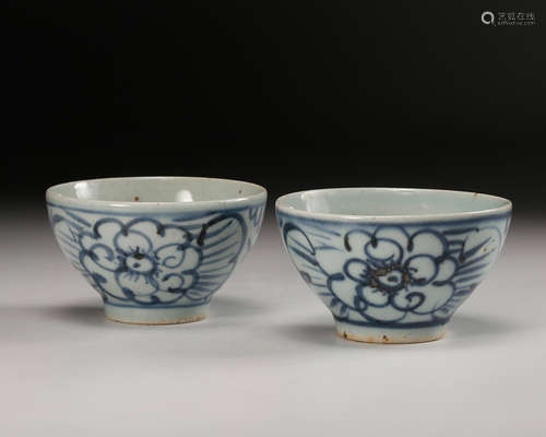 CHINESE BLUE WHITE PORCELAIN BOWLS