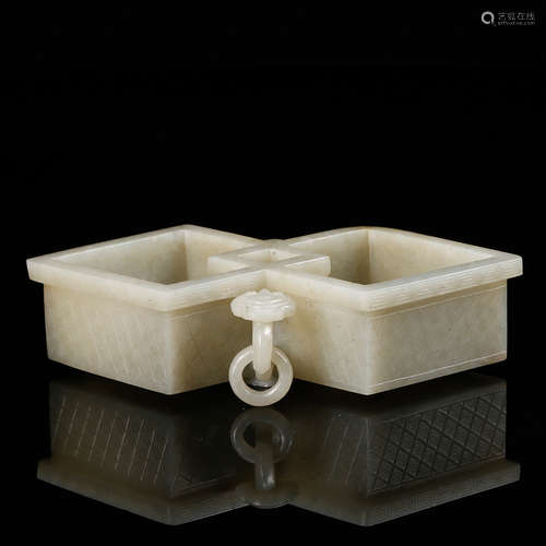 CHINESE WHITE JADE BRUSH WASHER