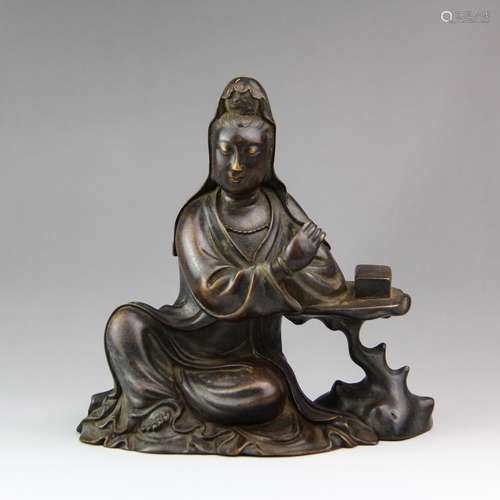 CHINESE BRONZE FIGURE OF GUANYIN