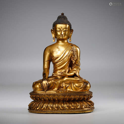 CHINESE GILT BRONZE SEATED SHAKYAMUNI