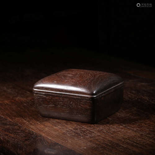 CHINESE ZITAN WOOD COVER BOX