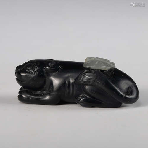 CHINESE BLACK JADE CARVED CAT