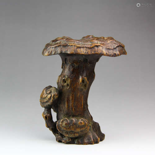 CHINESE HARDWOOD CARVED LINGZHI