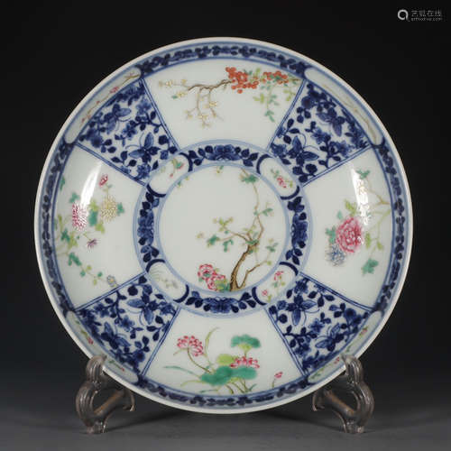 CHINESE BLUE WHITE FAMILLE ROSE PORCELAIN PLATE