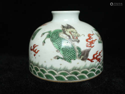 CHINESE FAMILLE VERTE PORCELAIN BEEHIVE WATER COUP