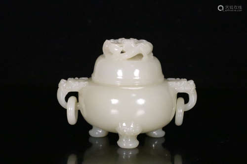 A Chinese Hetian Jade Carved Dragon Ears Incense Burner with Cover