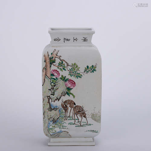 A Chinese Floral Light colorful porcelain Square Flower Vase
