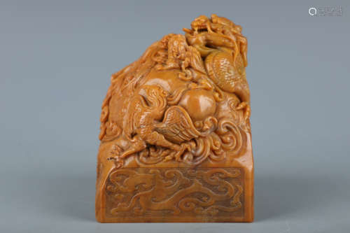 A Chinese Tianhuang Stone Carved Dragon&phoenix Pattern Seal