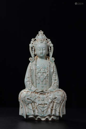 A Chinese Hutian Kiln Porcelain Guanyin Statue