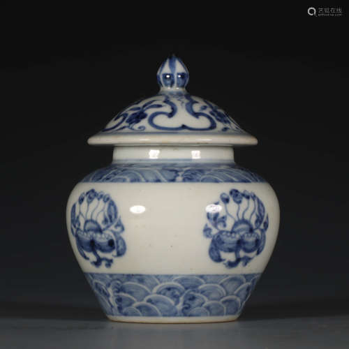 A Chinese Blue and White Floral Porcelain Jar With Cover