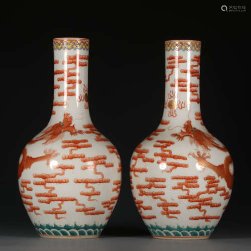 A Pair of Chinese Iron Red Gild Dragon Pattern Porcelain Vase