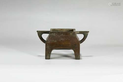 bronze stove with mark of Xuande