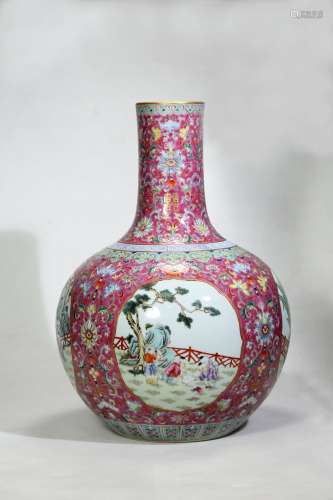 famille rose porcelain bottle