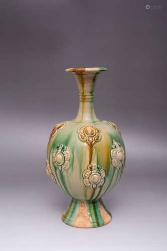 Tang Sancai tri-color porcelain bottle