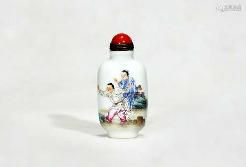 porcelain snuff bottle