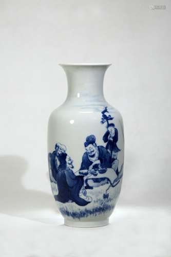 blue and white porcelain Bottle