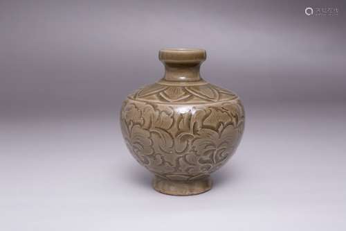 Yaozhou kiln carved porcelain bottle