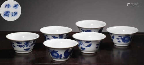 SET OF BLUE&WHITE GLAZE CUP PAINTED WITH PEACH PATTERN