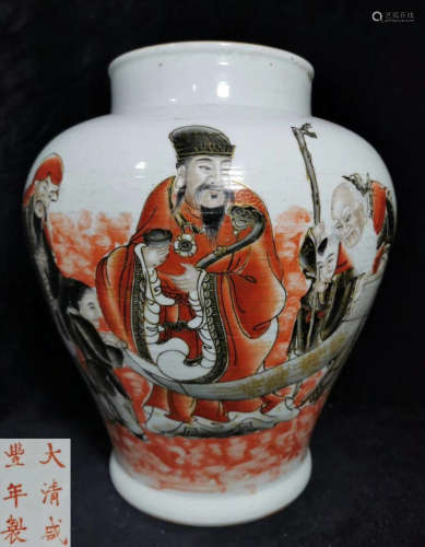 A ALUM RED GLAZE JAR PAINTED WITH FIGURE PATTERN