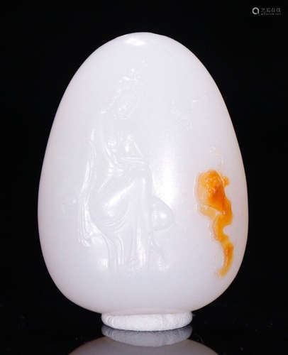 A HETIAN JADE PENDANT CARVED WITH GUANYIN BUDDHA