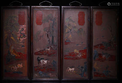 SET OF WOOD SCREEN CARVED WITH ANIMALS