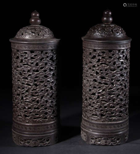 PAIR OF ZITAN WOOD INCENSE HOLDER HOLLOW CARVED