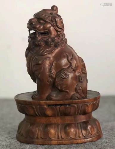 A HUANGYANG WOOD CENSER SHAPED WITH BEAST